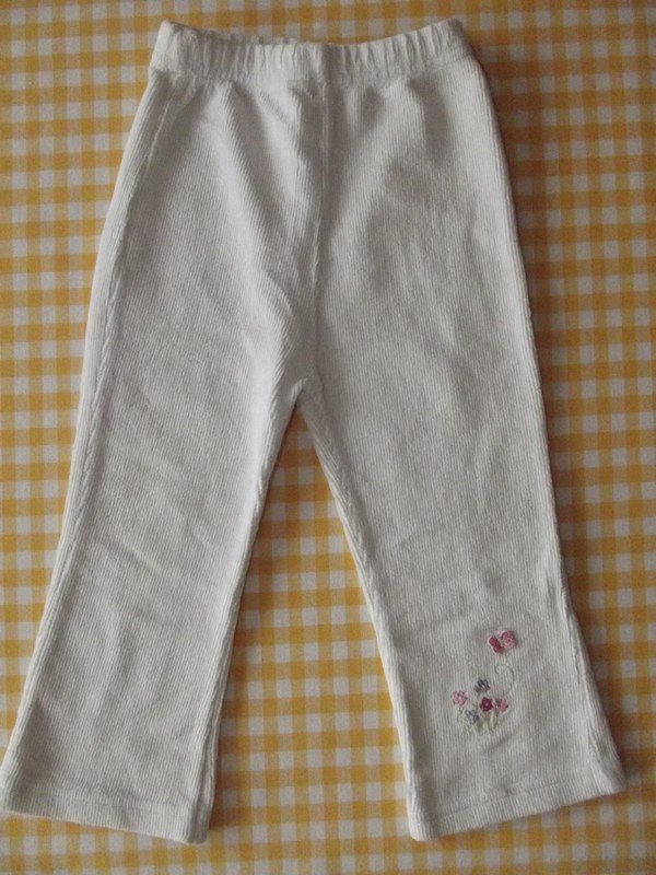 Sehr schöne Feincordhose & Shirt