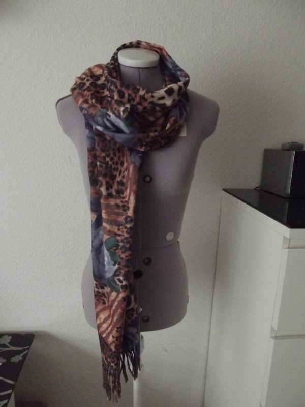 Sehr schöner Schal Wie Neu!