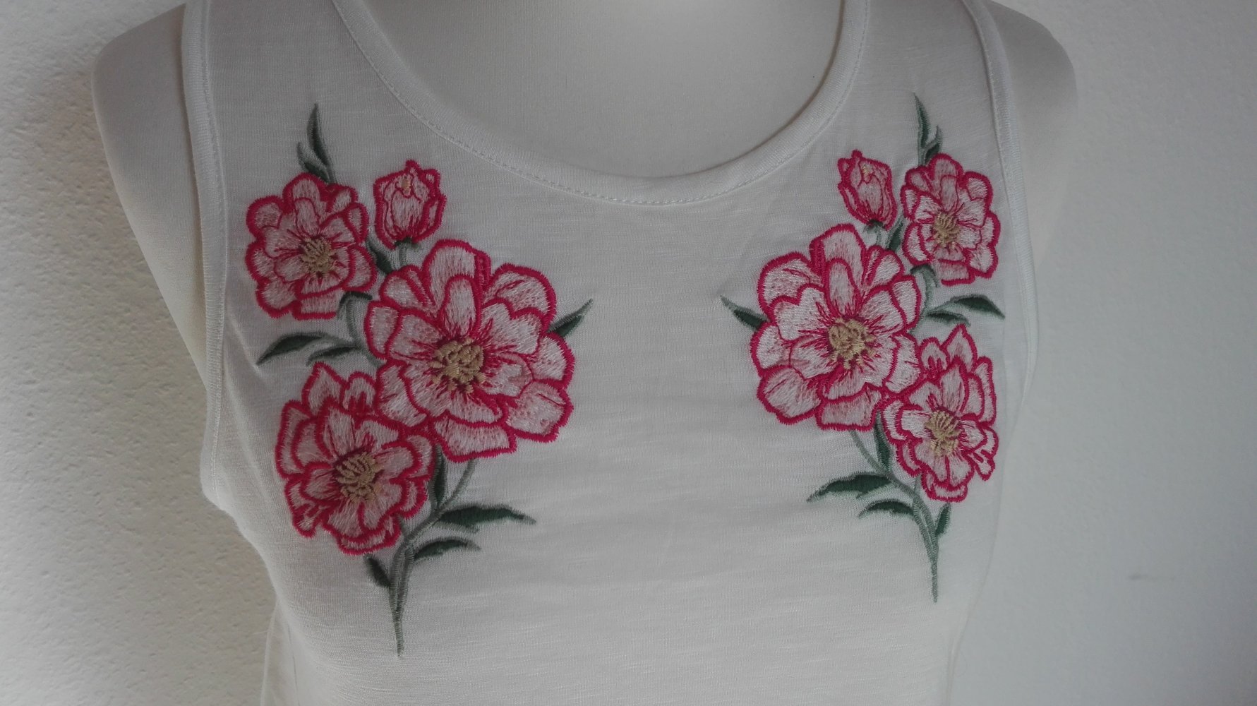 weißes florales Top mit Blumen Amisu New Yorker Größe 34 XS 