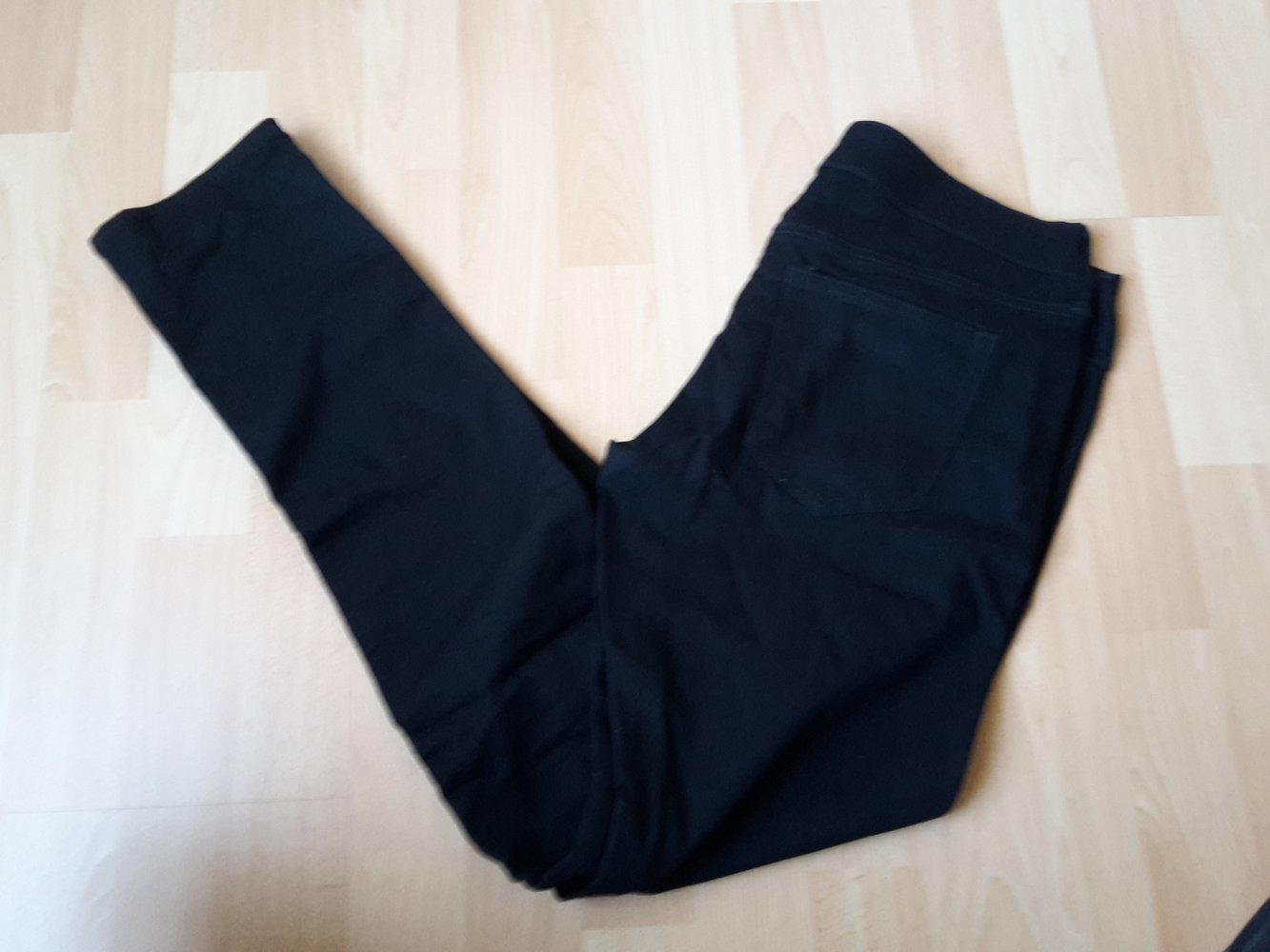 Schwarze Hose Skinny von H&M Weite 29