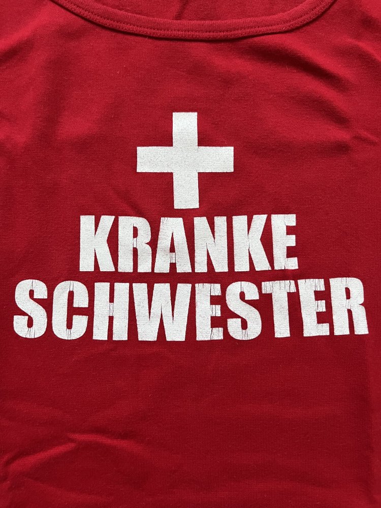 Fun Shirt Pflege Krankenschwester „kranke Schwester“