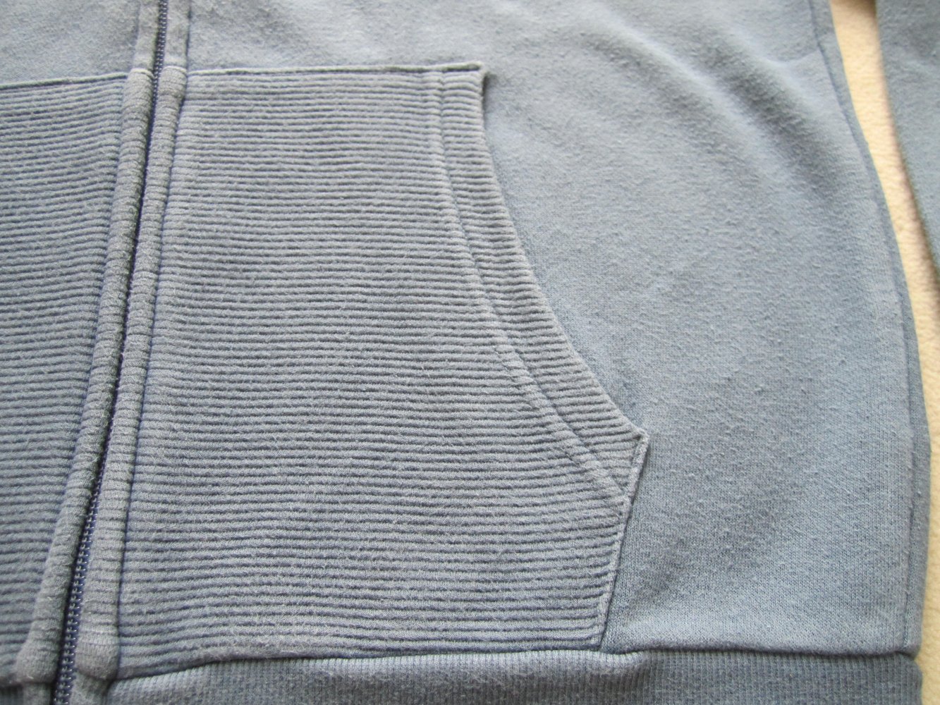 H&M Kapuzen-Sweatjacke 146/152 jeansblau