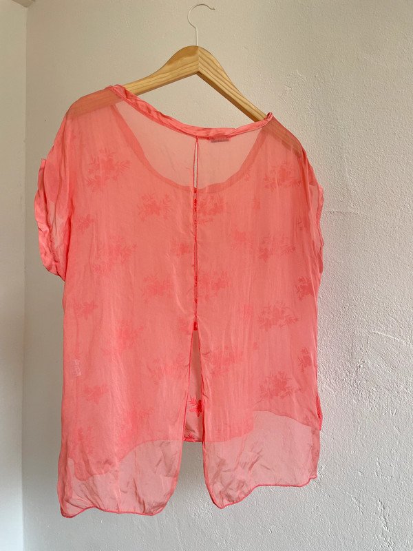 Transparentes Vintage Shirt aus Seide Silk mit Blumen Stickerei