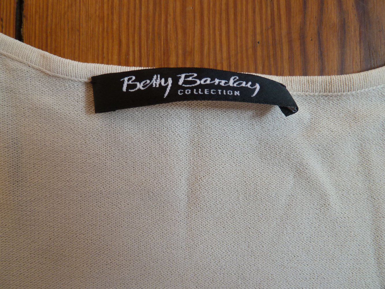 Shirt Betty Barclay Häkel Applikation 40 42 M Blüten Blumen Strass Perlen Creme