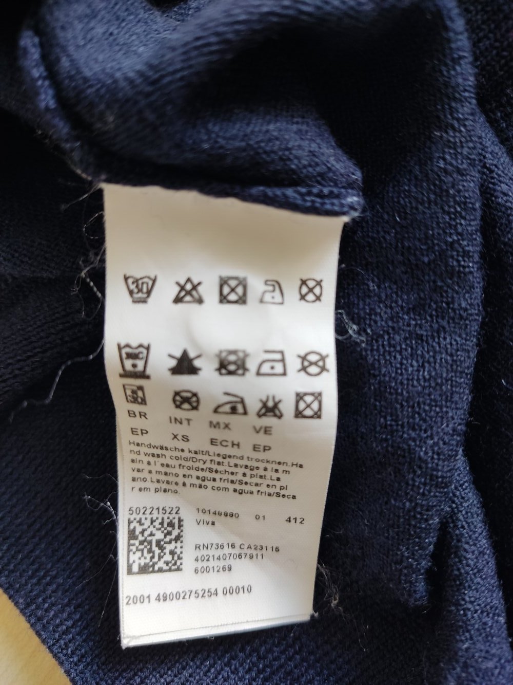 Hugo Boss Pullover Schurwolle Gr.XS dunkelblau 