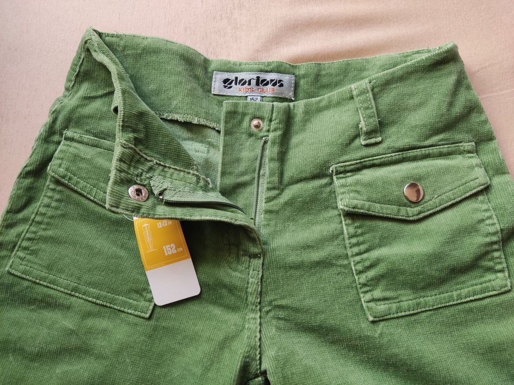 Cordhose Feincord Gr.32/34 Grün NEU mit Etikett