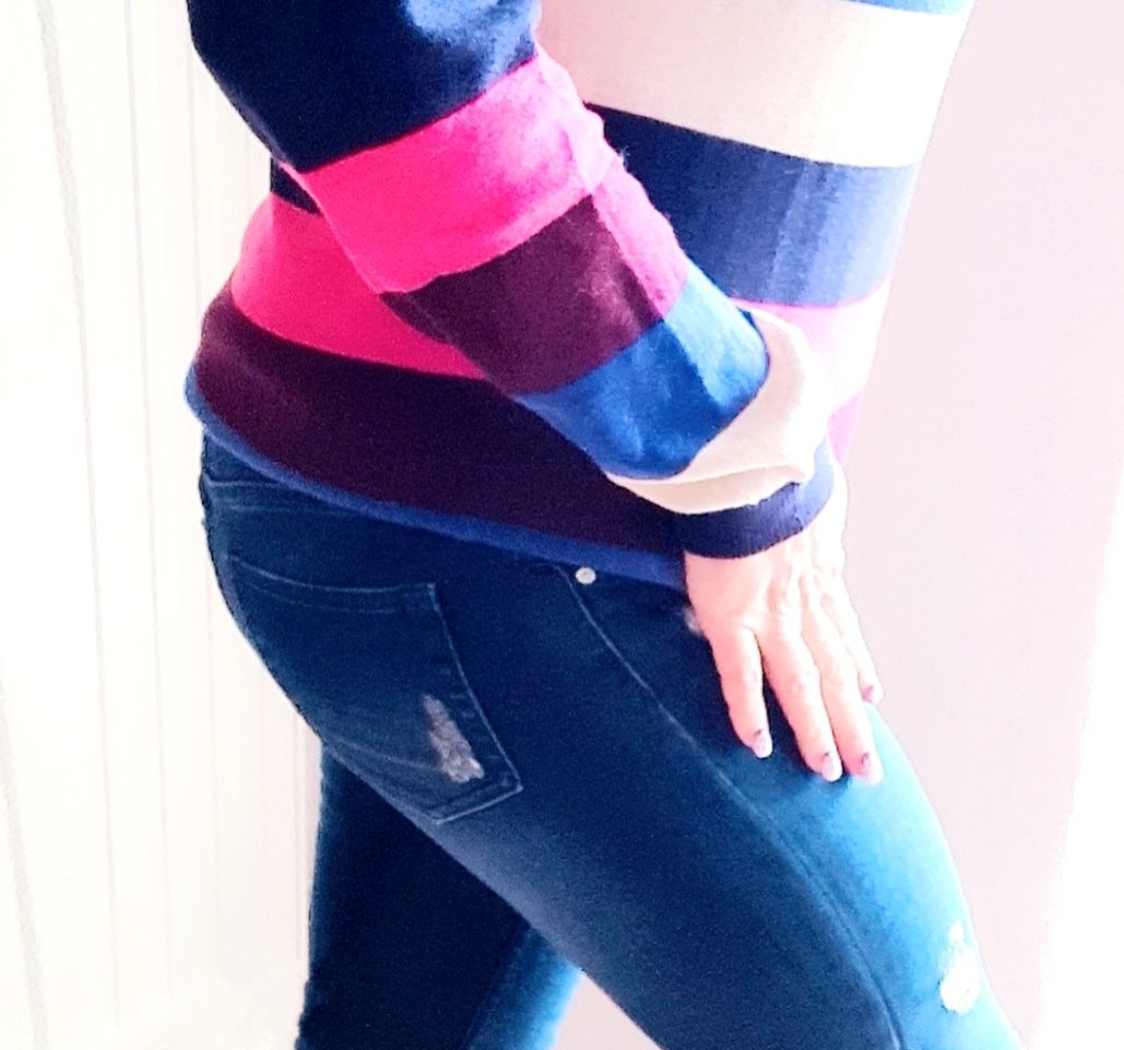 Neu Skinny Jeans H&M gr. 36 Blau Toller Style Risse Löcher 