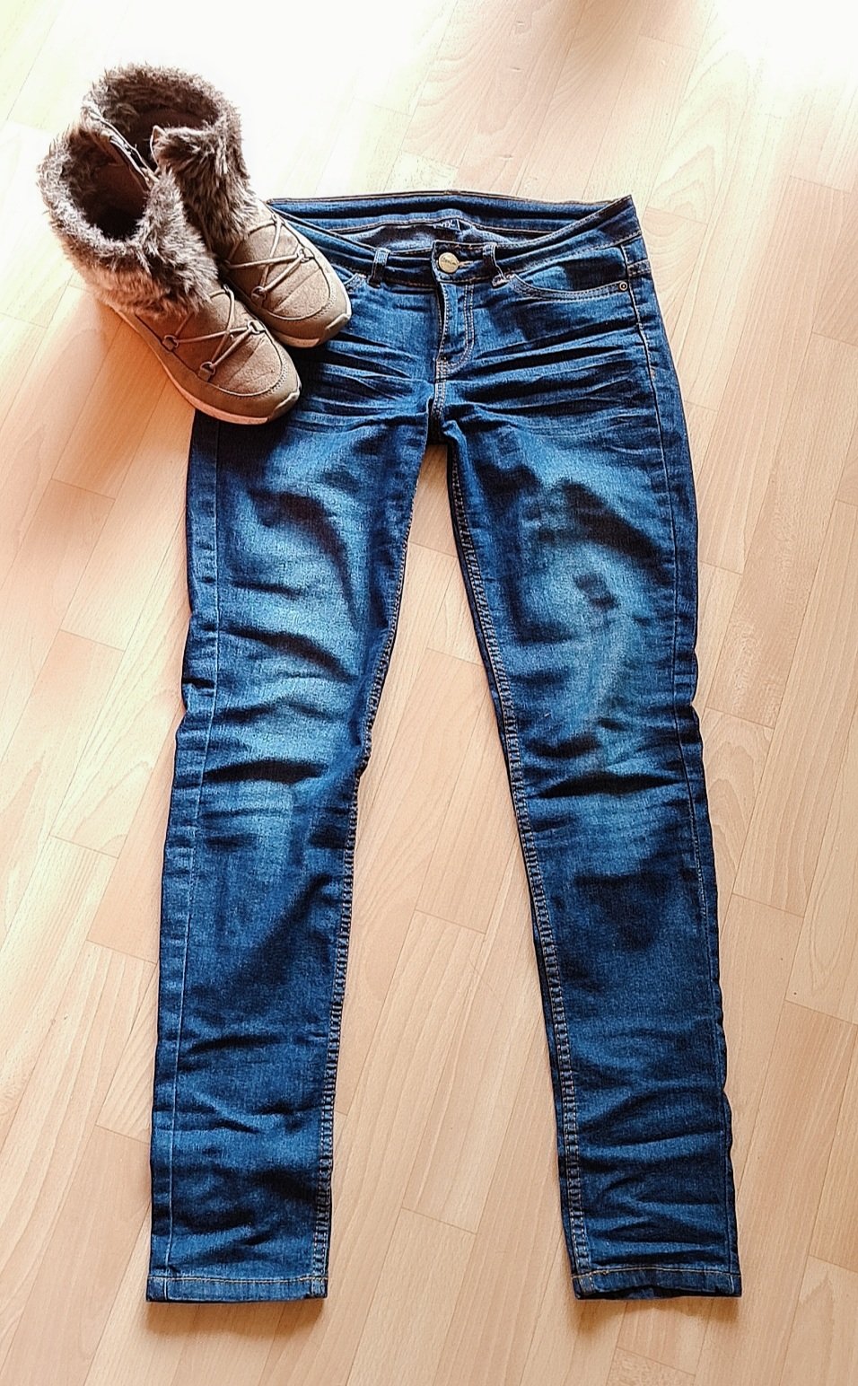 Neuwertig Dunkelblau Jeans gr. 170/176 Hose