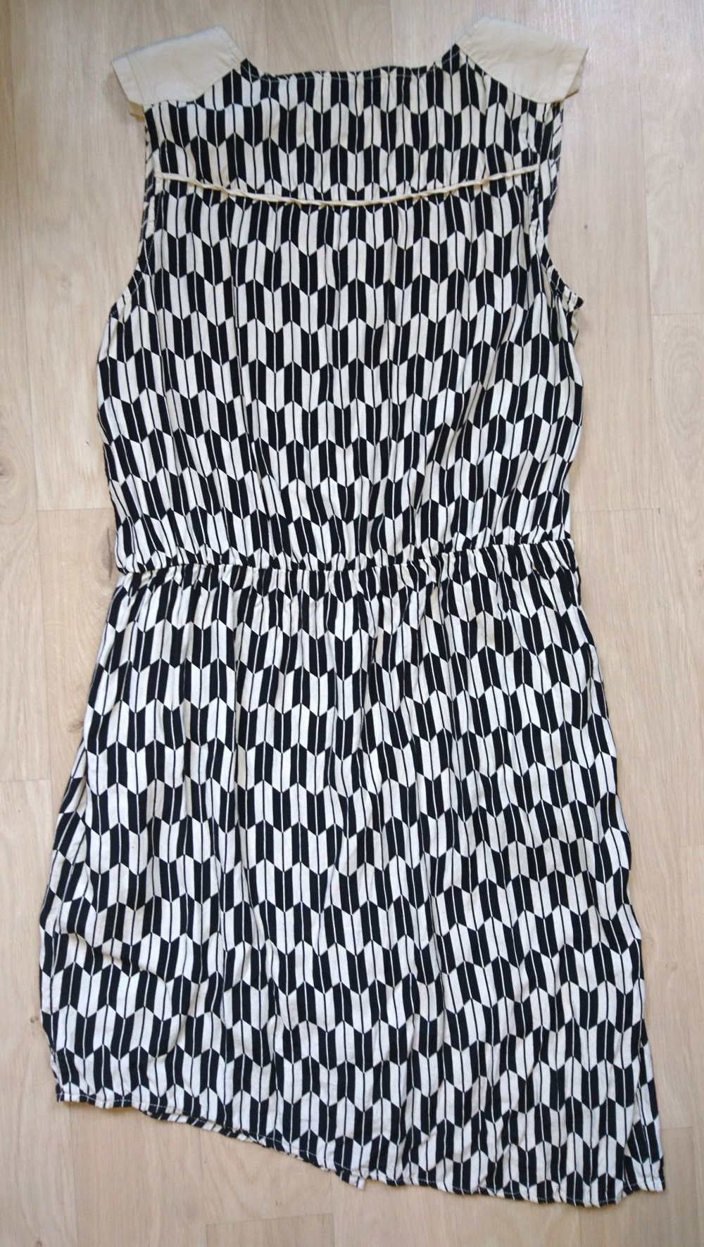 Gemustertes Vintage Blusenkleid Sommer