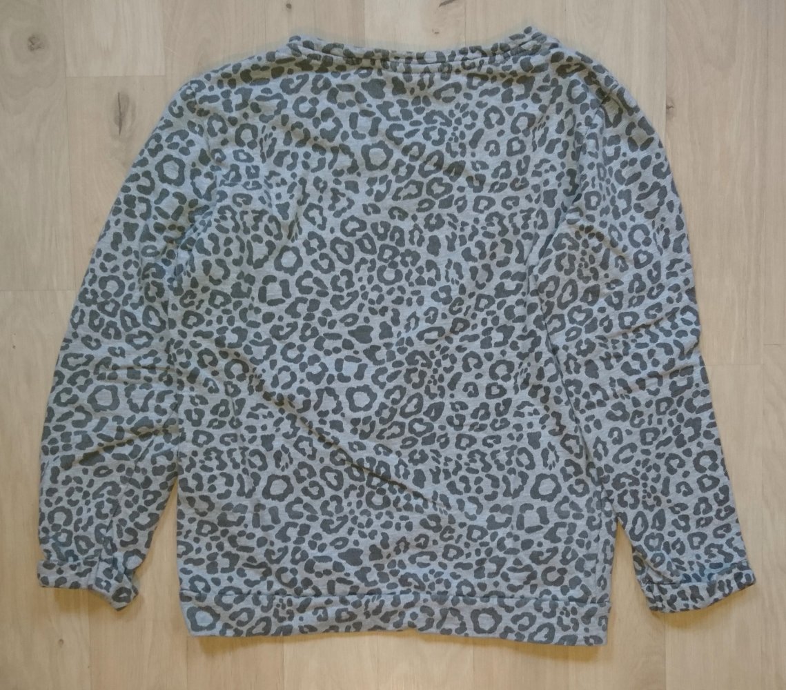 Bequemes Leo Print Sweatshirt in grau