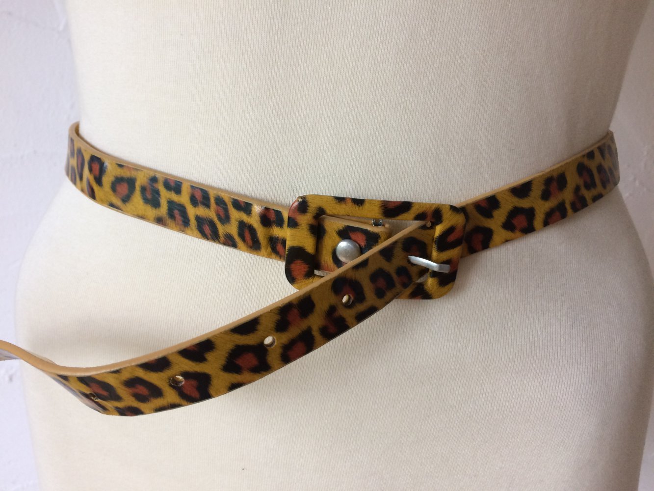 VINTAGE GÜRTEL LEOPRINT 