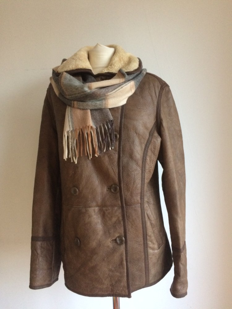 ANN LLEWELLYN DAMEN LAMMFELL JACKE GR. 38