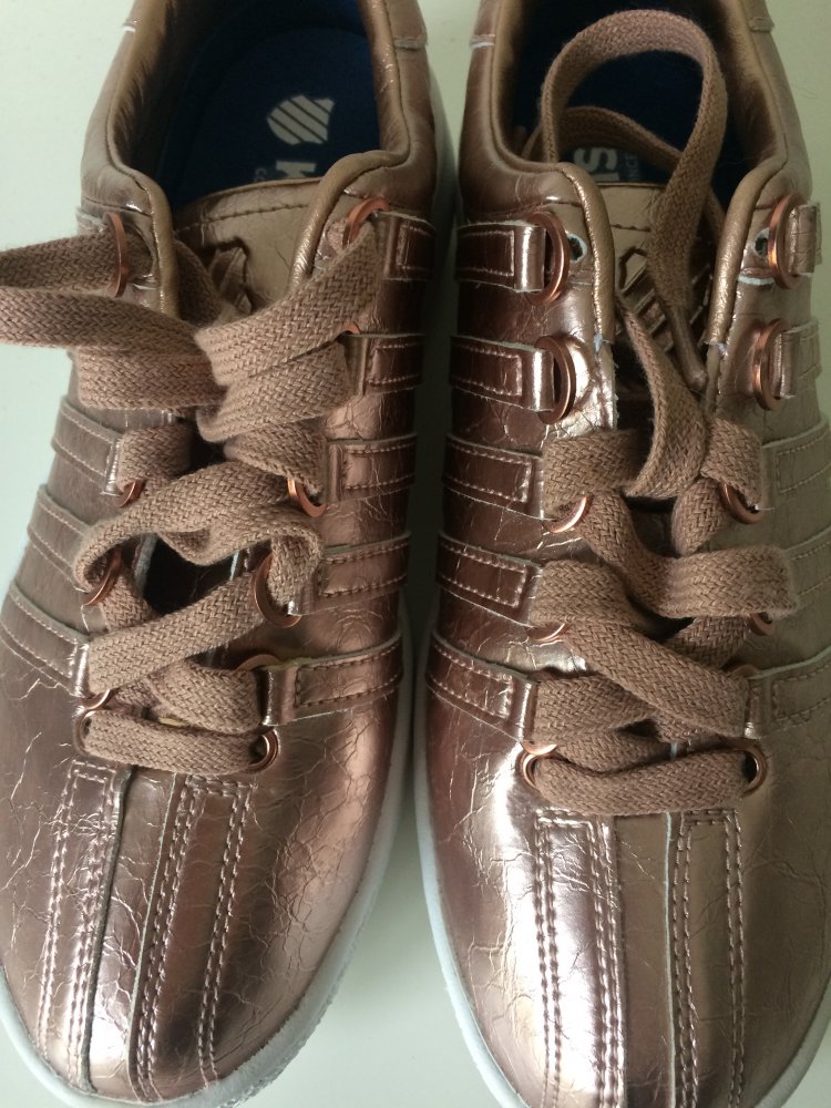 „ K- SWISS „ NEUE SNEAKER GR. 38