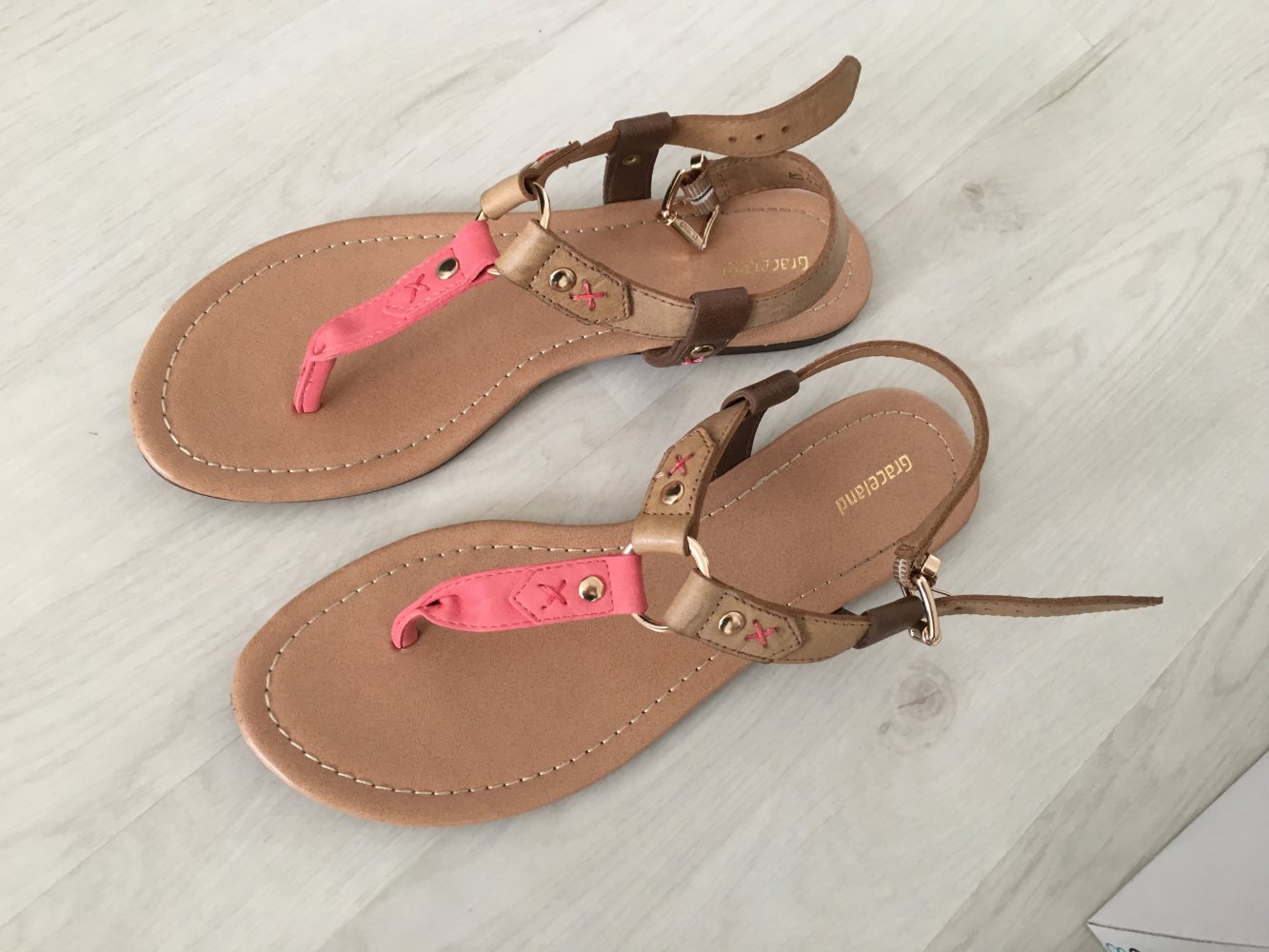 Sandalen Graceland 40