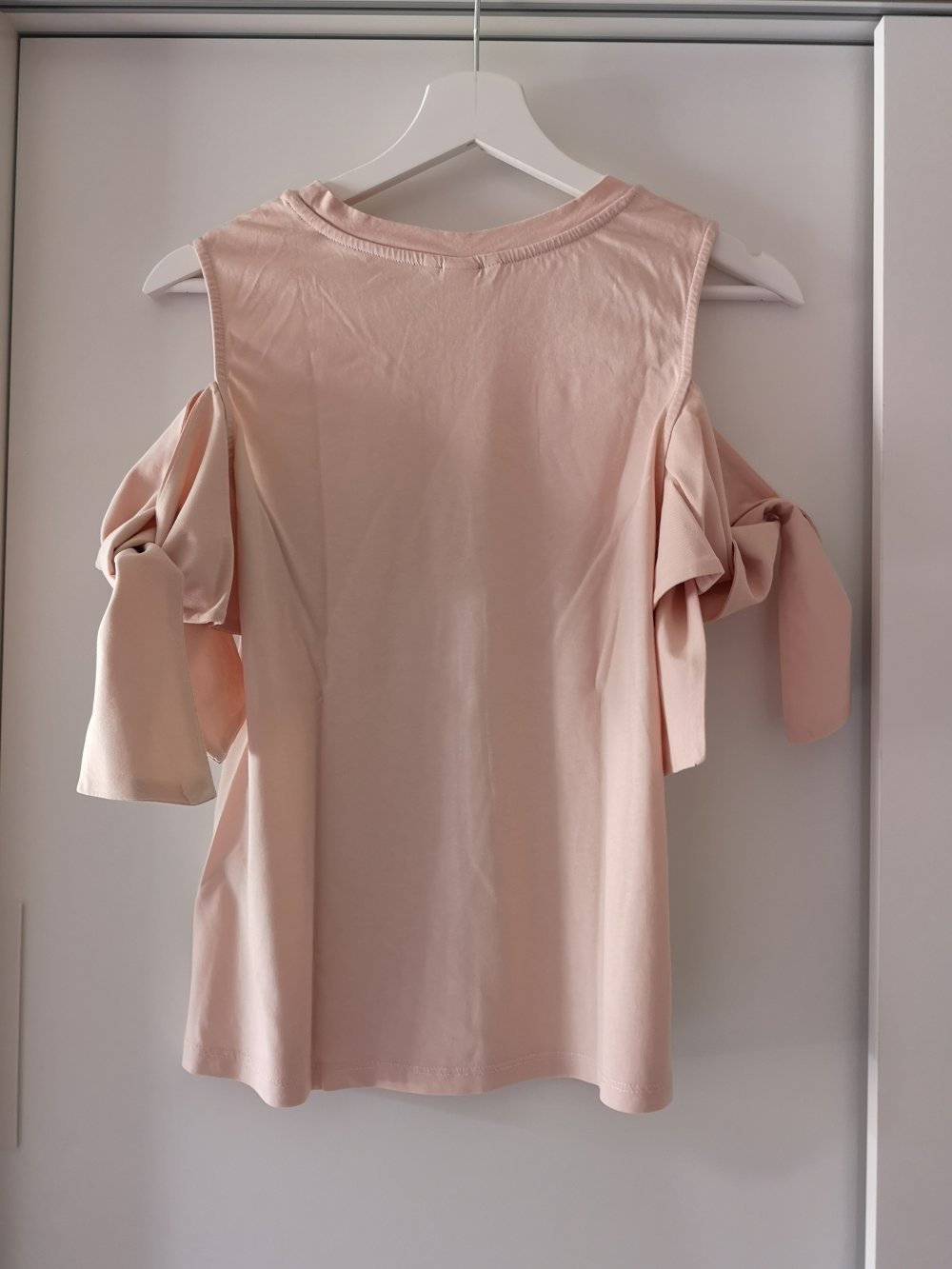 Off-Shoulder Shirt neu