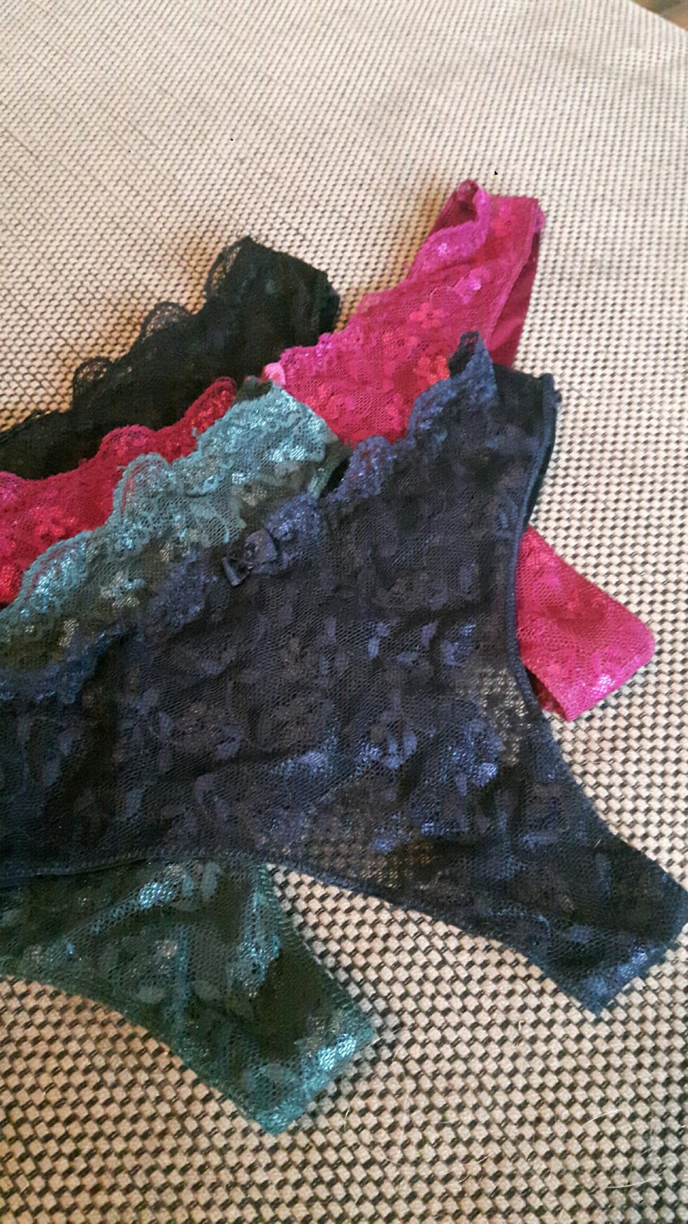 NEU 4er Set Hipster Gr. 36 Spitzen Höschen