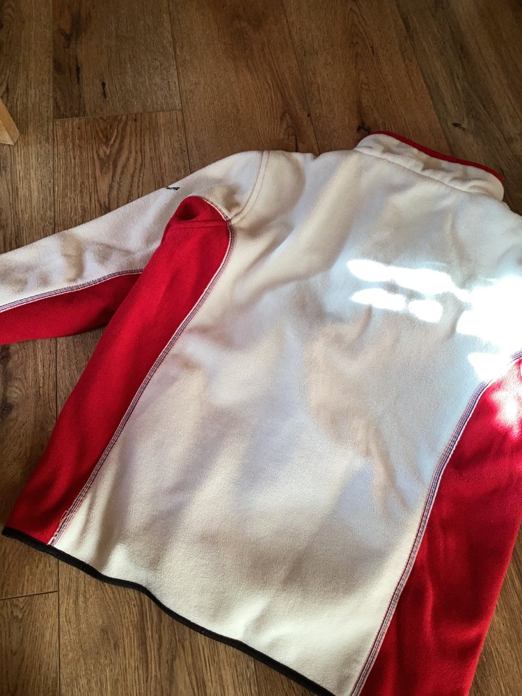 Schöner neuwertiger Fließpullover, Größe 42-44 von TCM auch als Skipullover tragbar