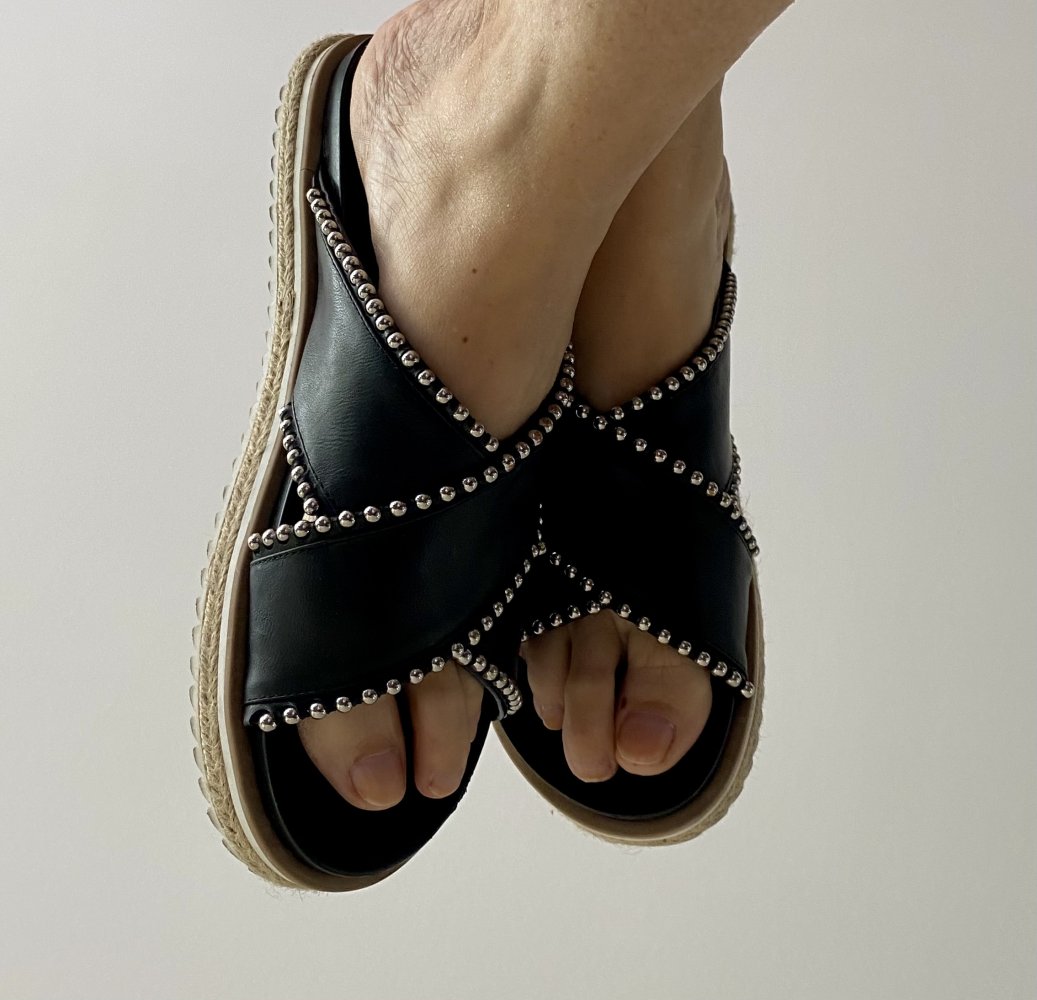 Zara Woman, Pantolette, schwarz, Perlenverzierung, Gr. 38